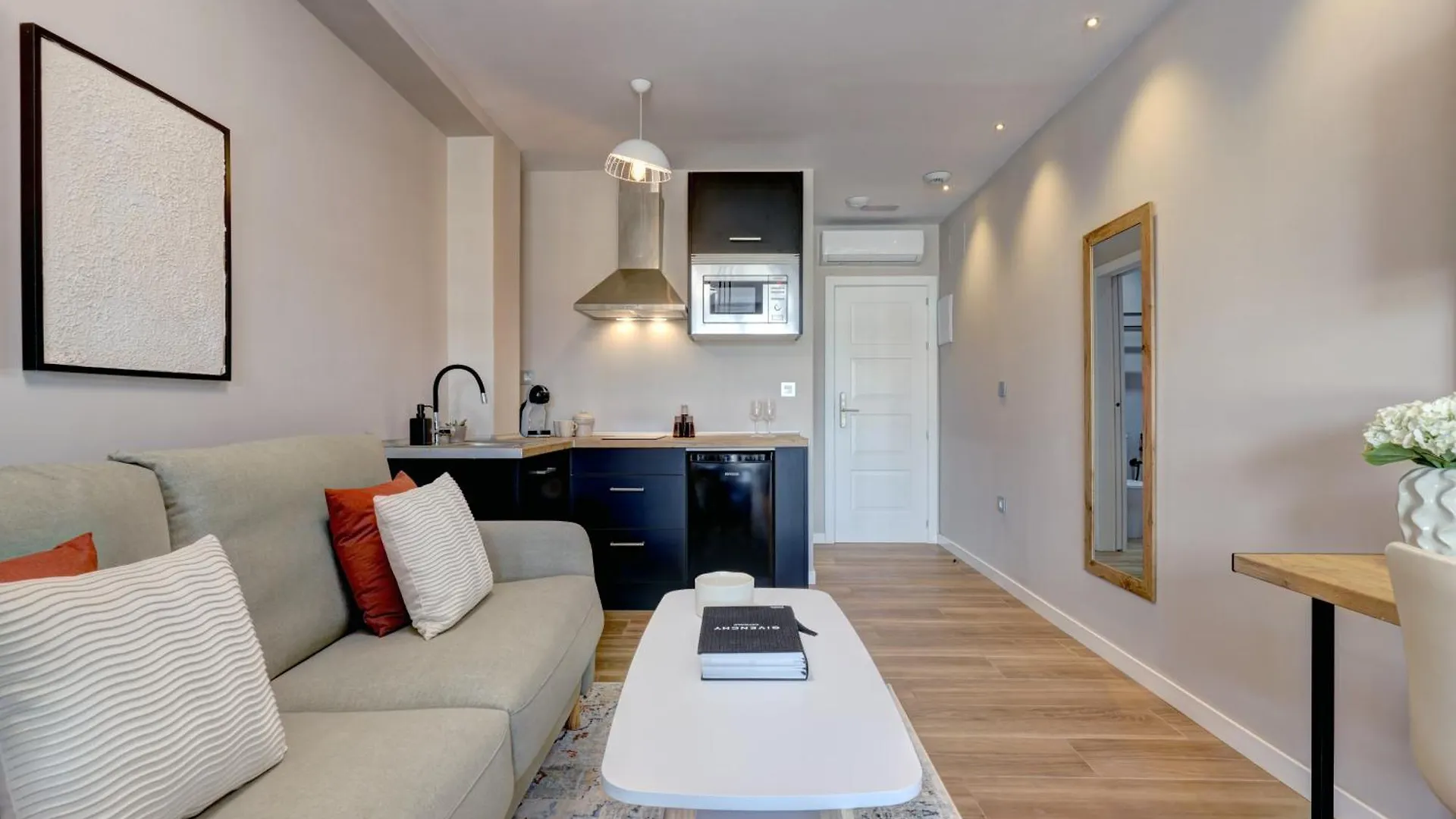 Palm Suites Estepona Spagna